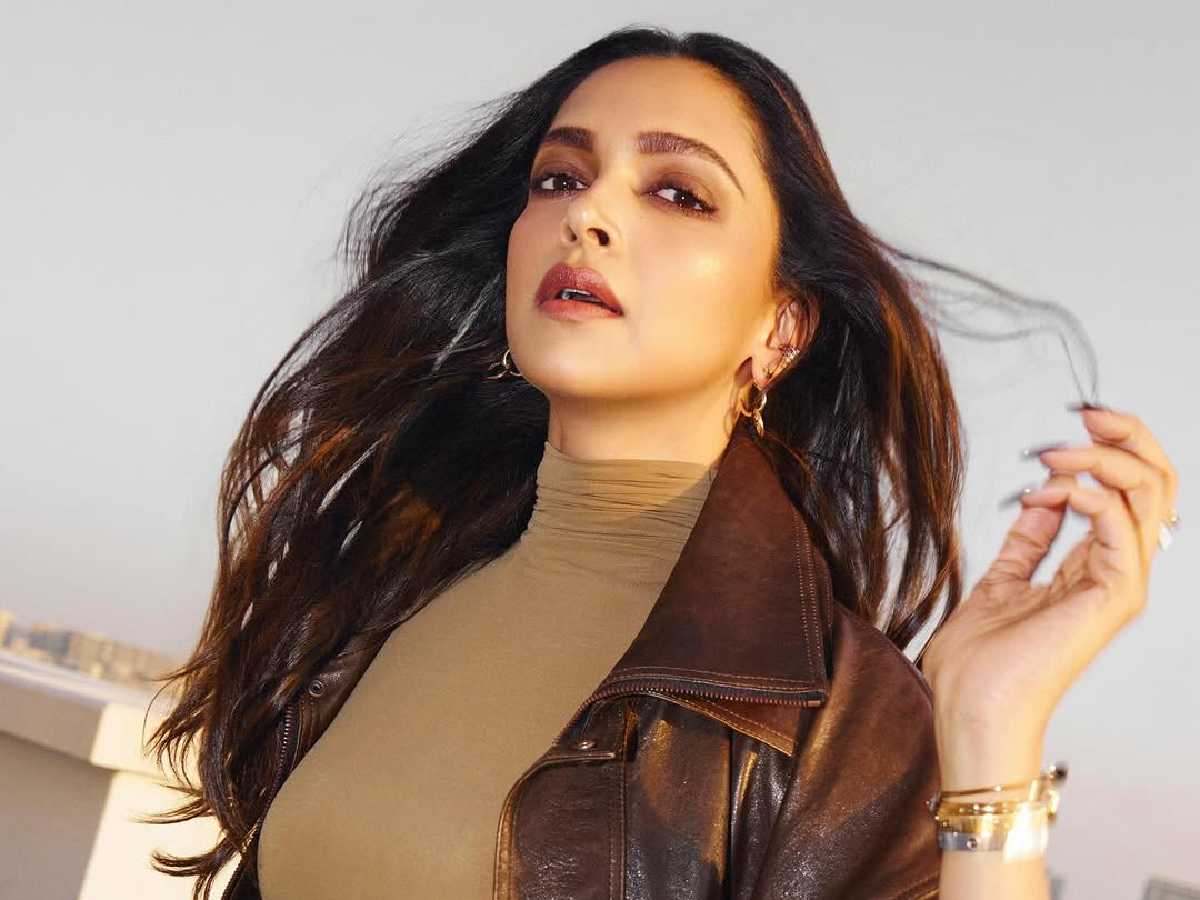 దీపిక మమ్మీ ఫ్యాట్ పోయింది! 1 Deepika Padukone