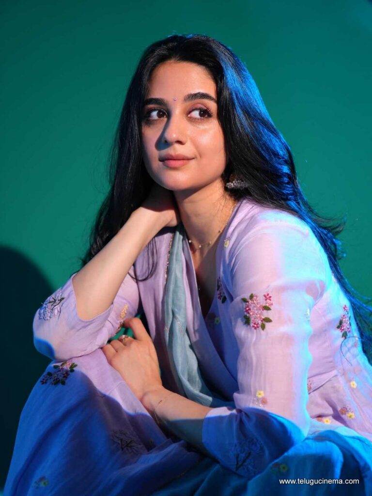 imanvi stills 111225 03
