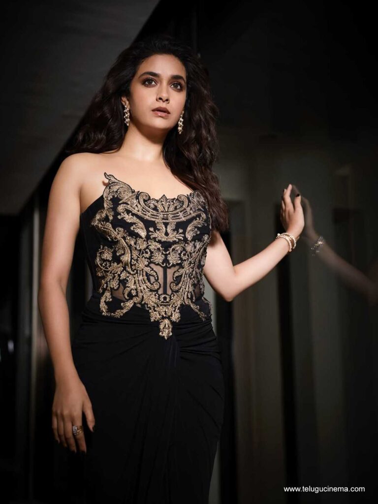 keertysureshj stills 221225 01