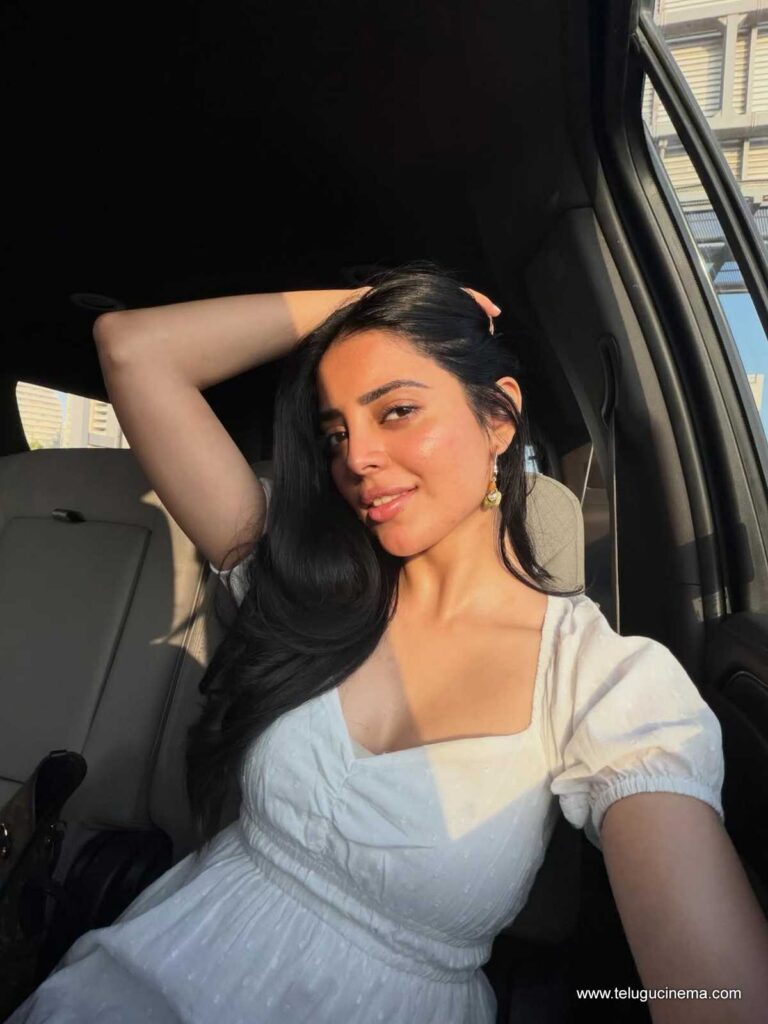 kushitha stills 301225 03