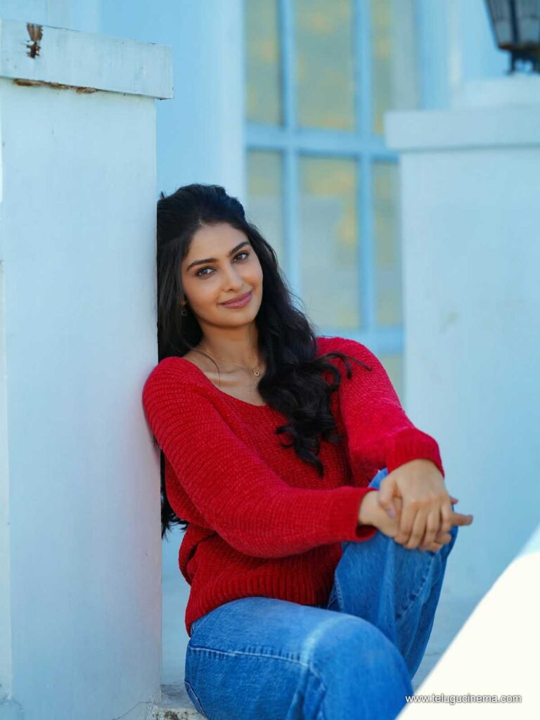 manasa stills 011225 02