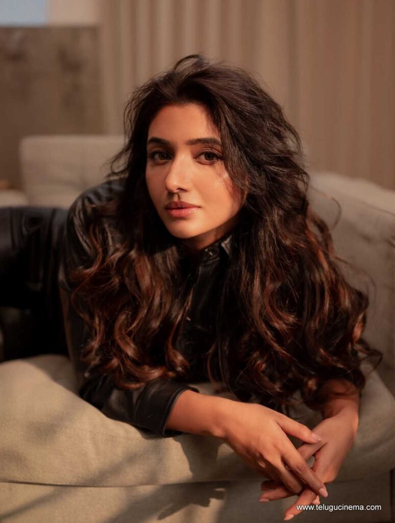 mirnaa stills 151225 01