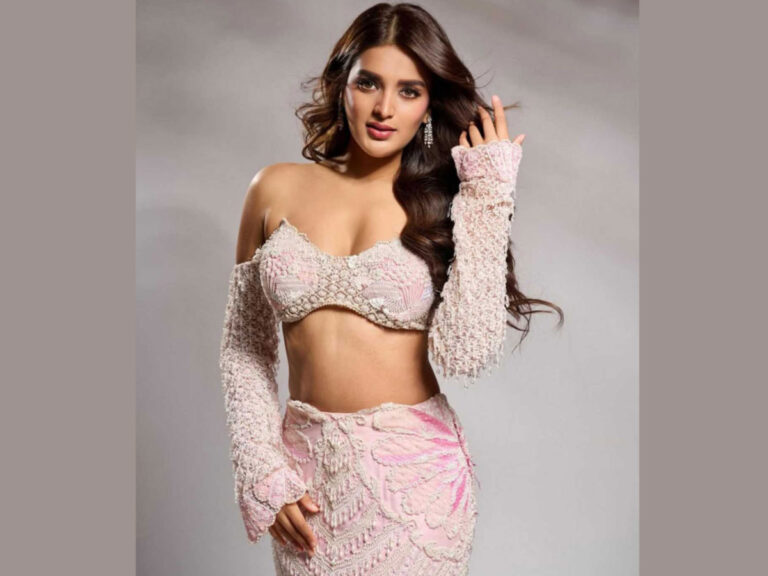 niddhi thumb 1