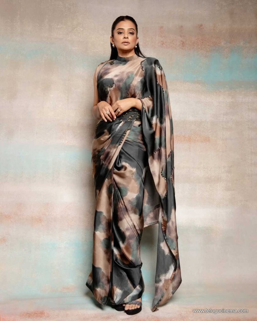 priyamani stills 111225 05