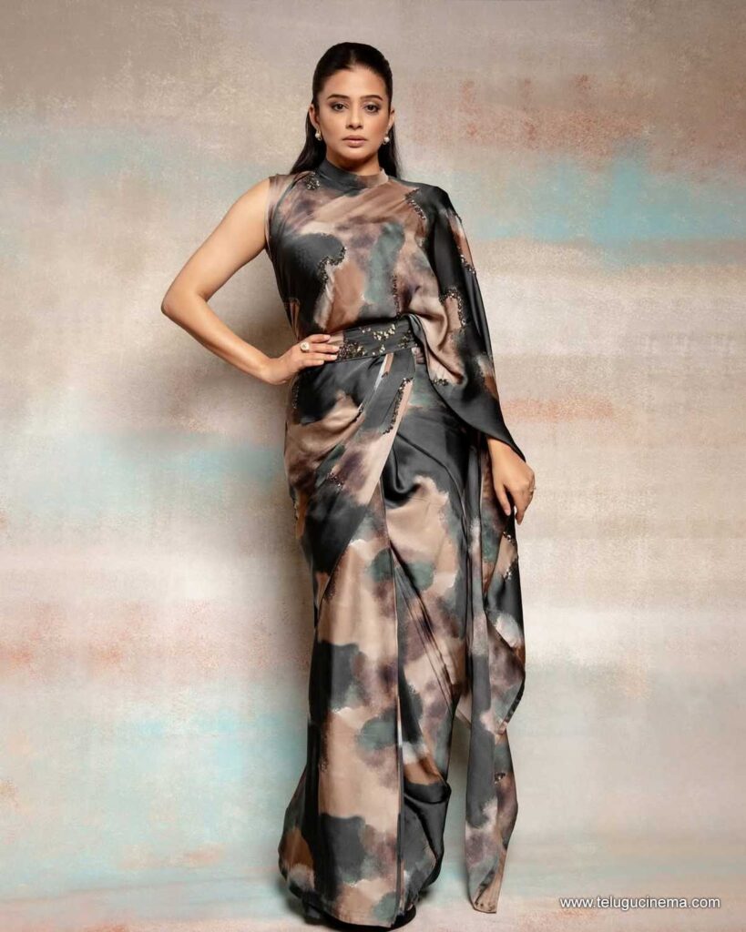 priyamani stills 111225 08