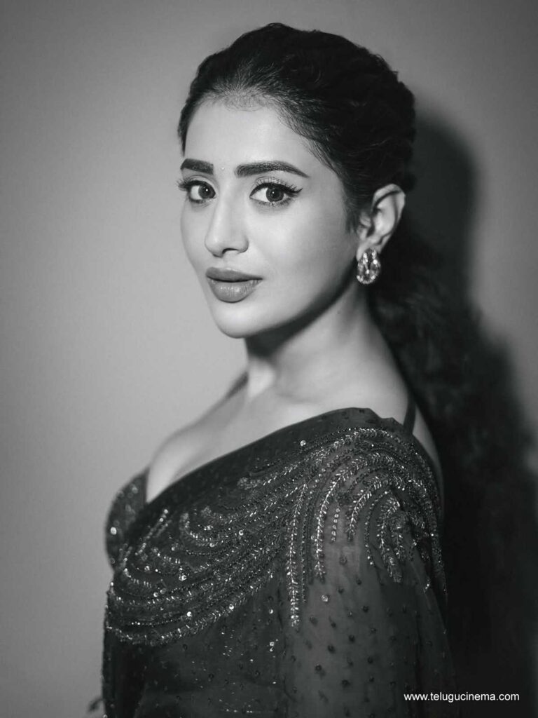 raashisingh stills 131225 06