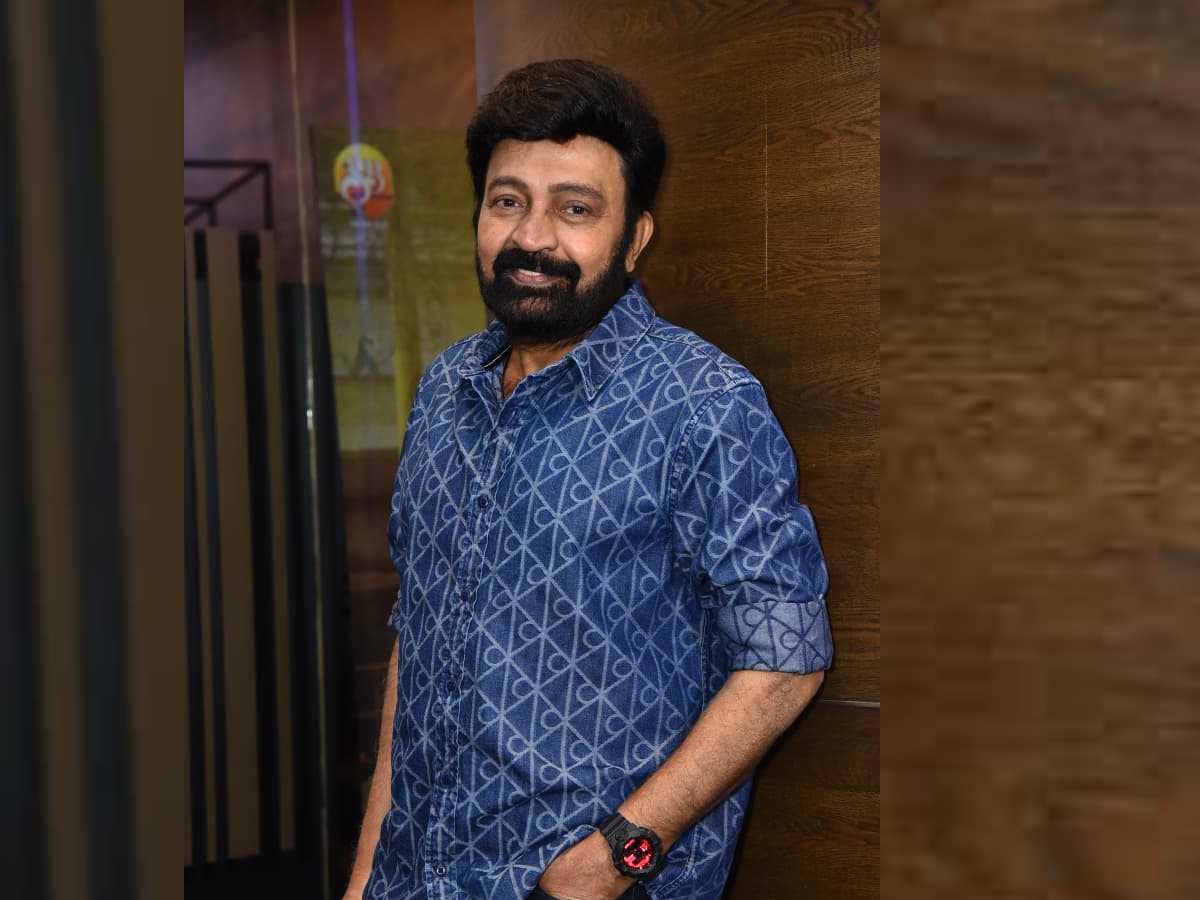 రాజశేఖర్ కు సర్జరీ పూర్తి 1 Rajasekhar