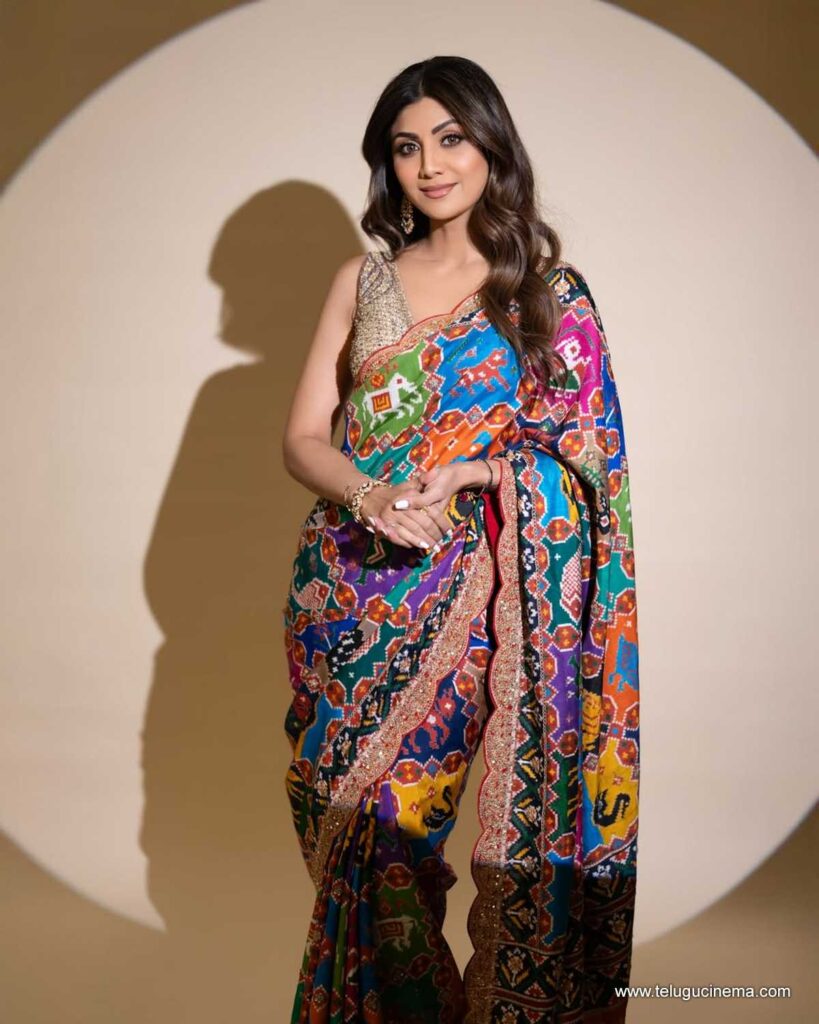 shilpa stills 131225 04