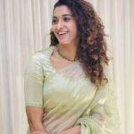 priya thumb