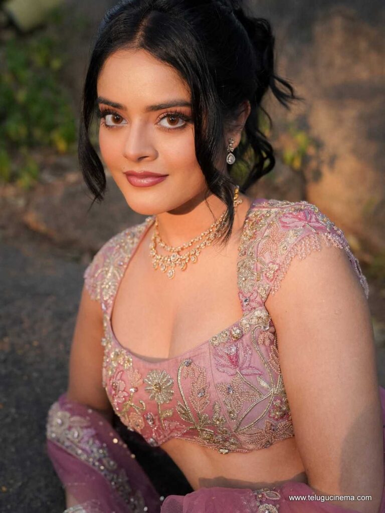 ridhhi stills 030126 02