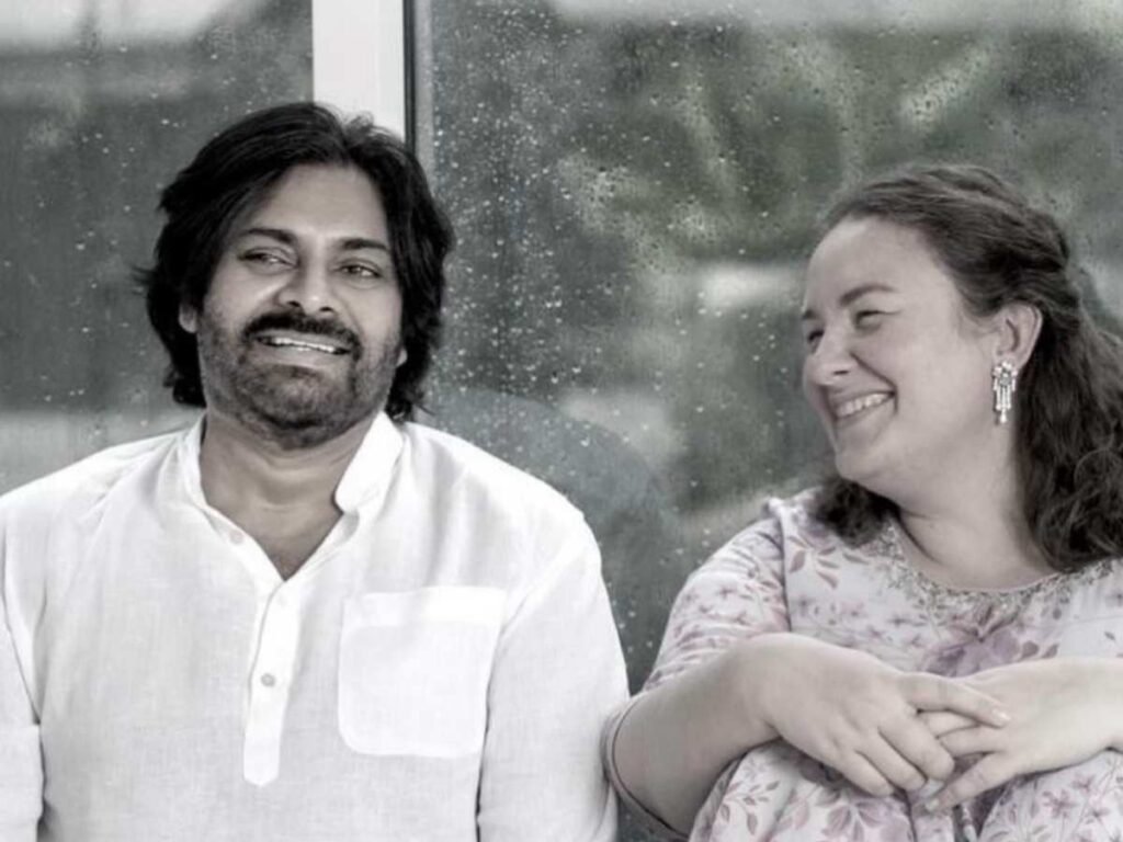 pawankalyan annakonidela
