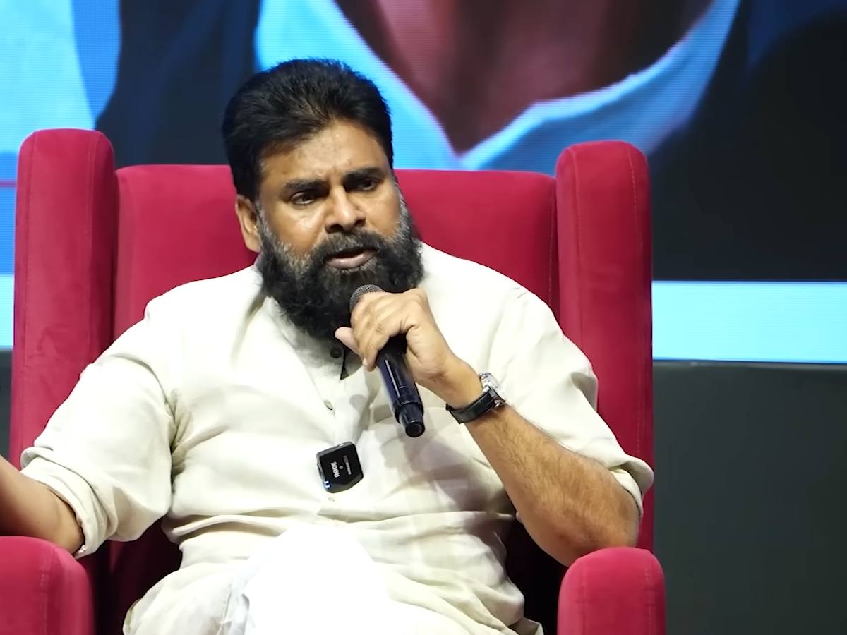 Pawan Kalyan on Vijay: He is a big star, needs no advice 1 Pawan Kalyan