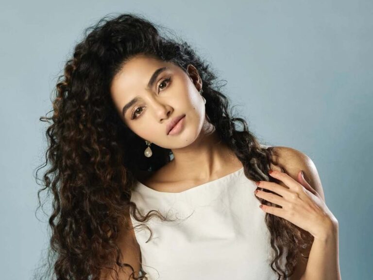Anupama Parameswaran shifts focus from dating buzz to career