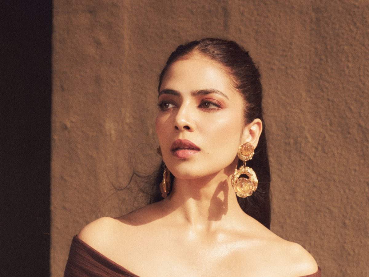Malavika Mohanan slams media for insensitive questions 1 Malavika Mohanan
