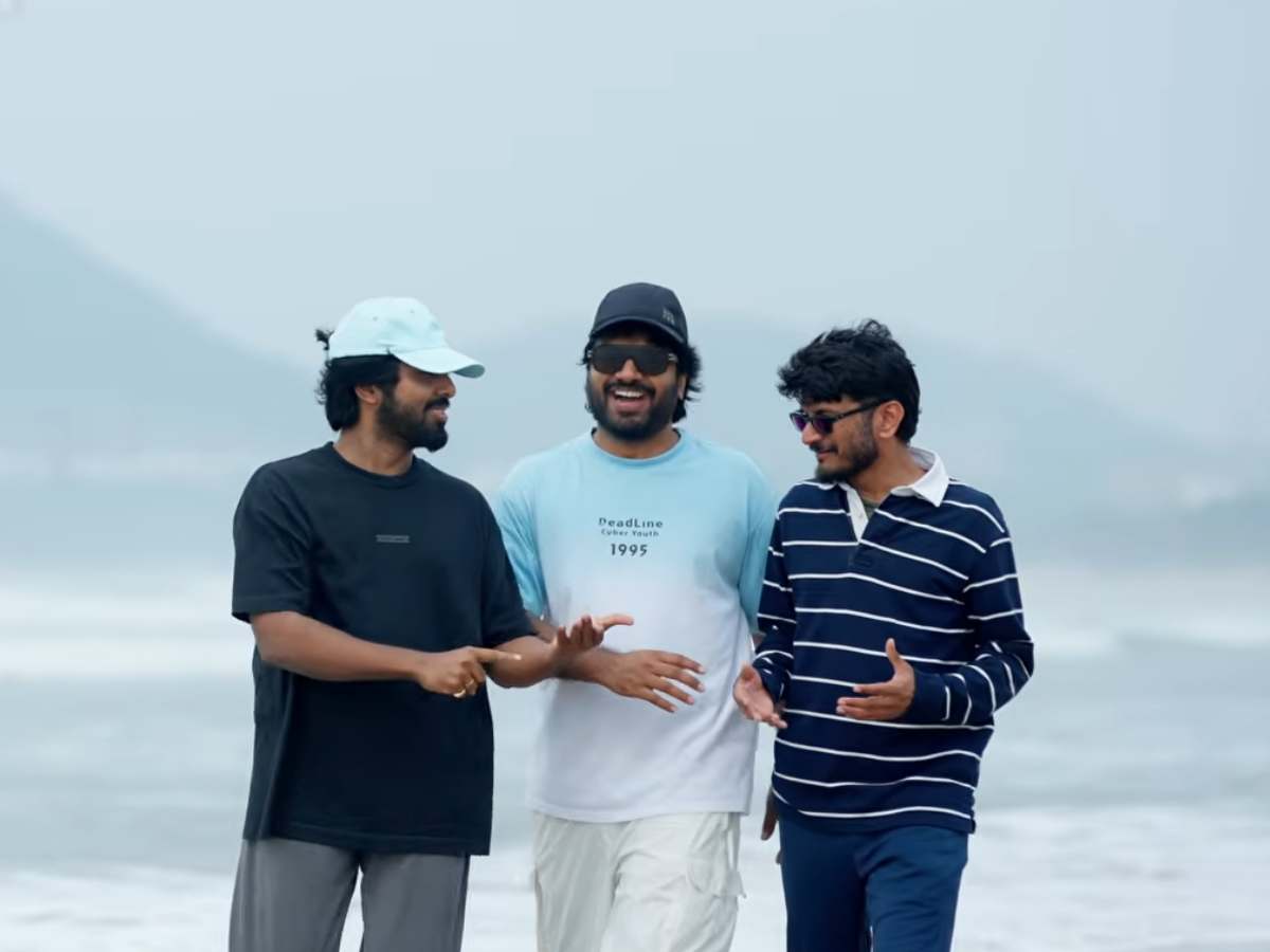Anil Ravipudi Dumps GV Prakash Kumar Into A Sand Pit