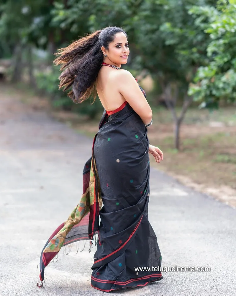 Anasuya Stills 050821 004
