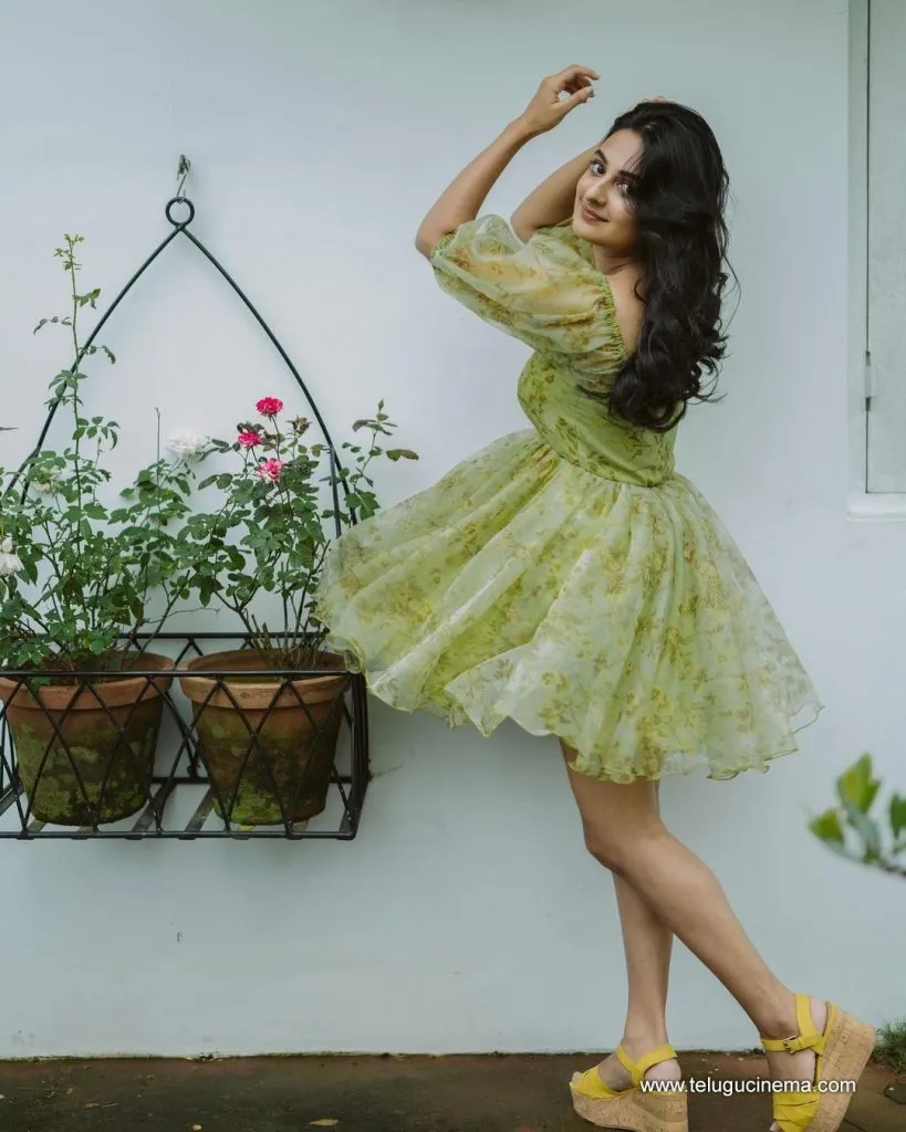 Anil Stills 23082100003