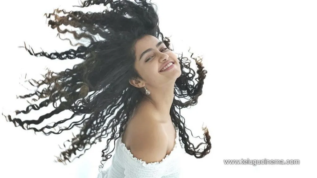 Anupama Stills 26082100002
