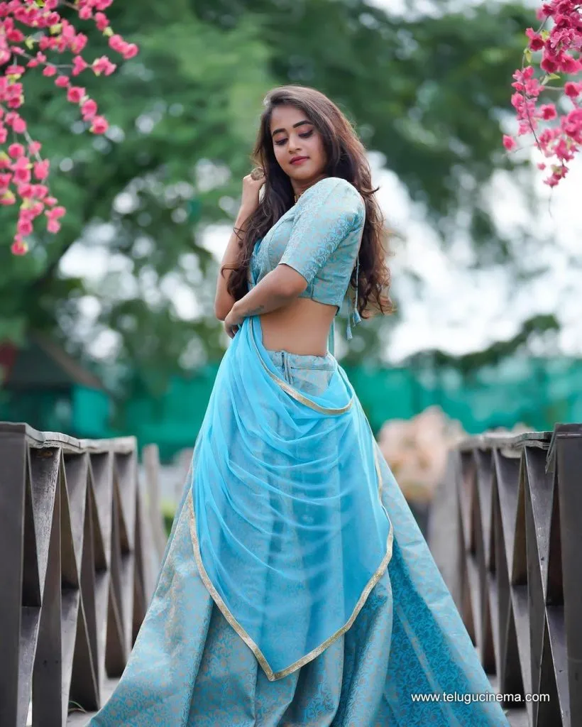 Deepthisunaina Stills 17082100002