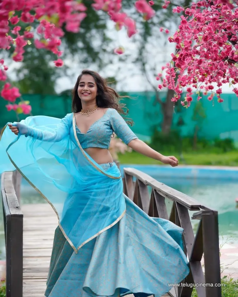 Deepthisunaina Stills 17082100007