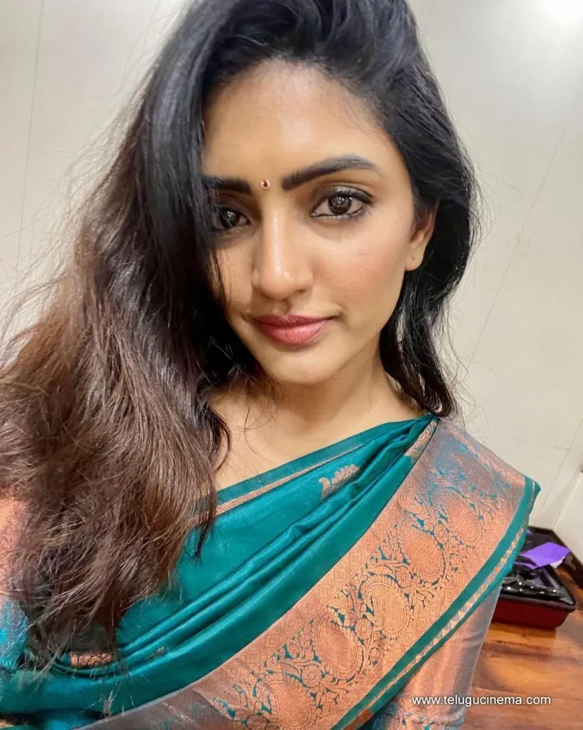 Eesharebba Stills 17082100002