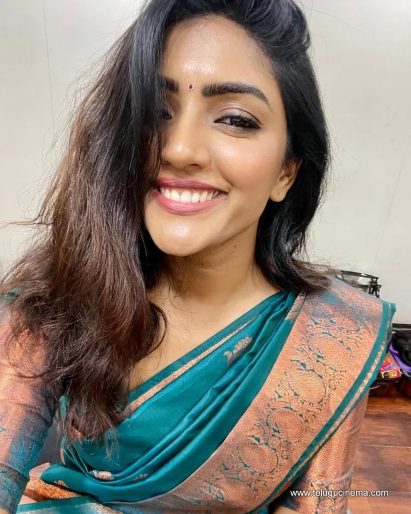 Eesharebba Stills 17082100005