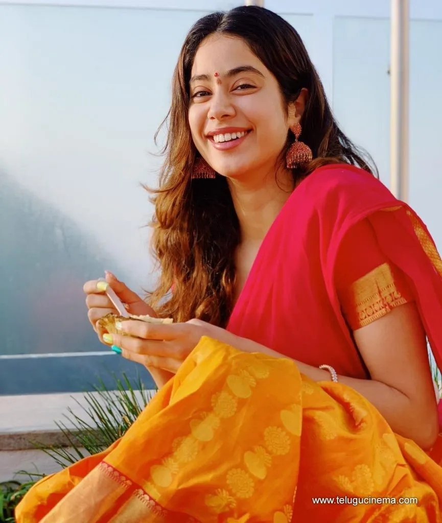 Janhvi Stills 21082100002