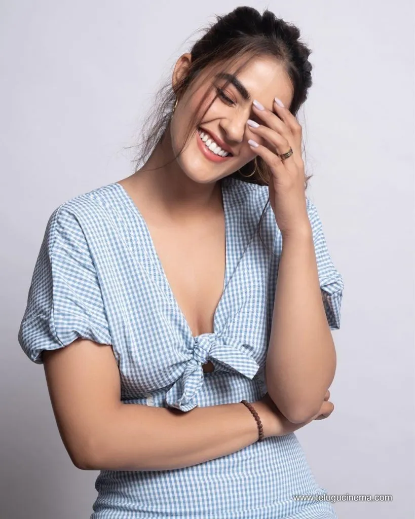 Kavya Stills 26082100002