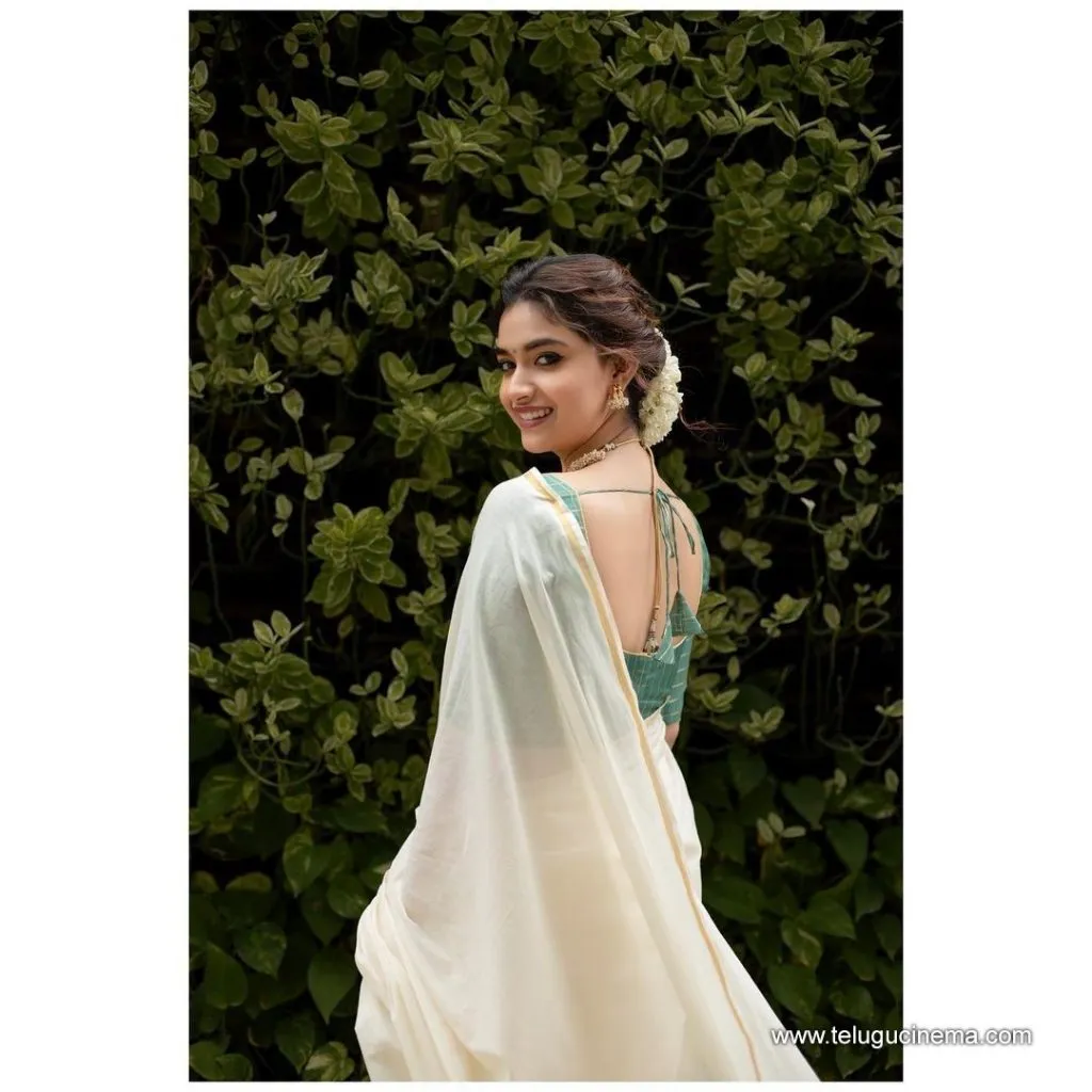 Keerthysuresh Stills 21082100004