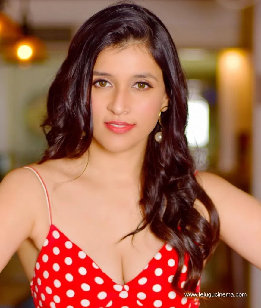 Mannarachopra Stills 07082100002
