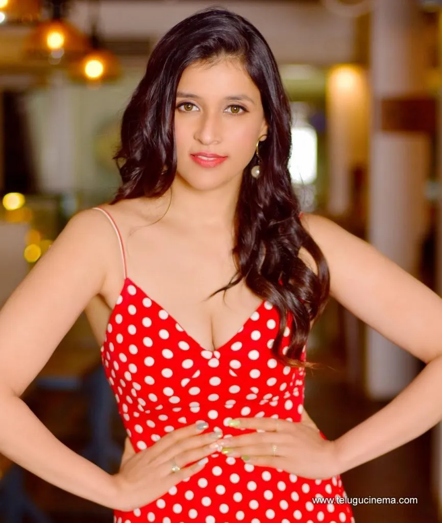 Mannarachopra Stills 07082100003