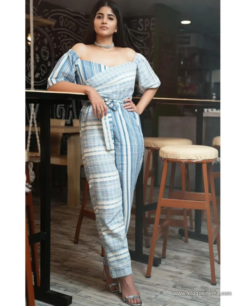 Meghaakash Stills 17082100001