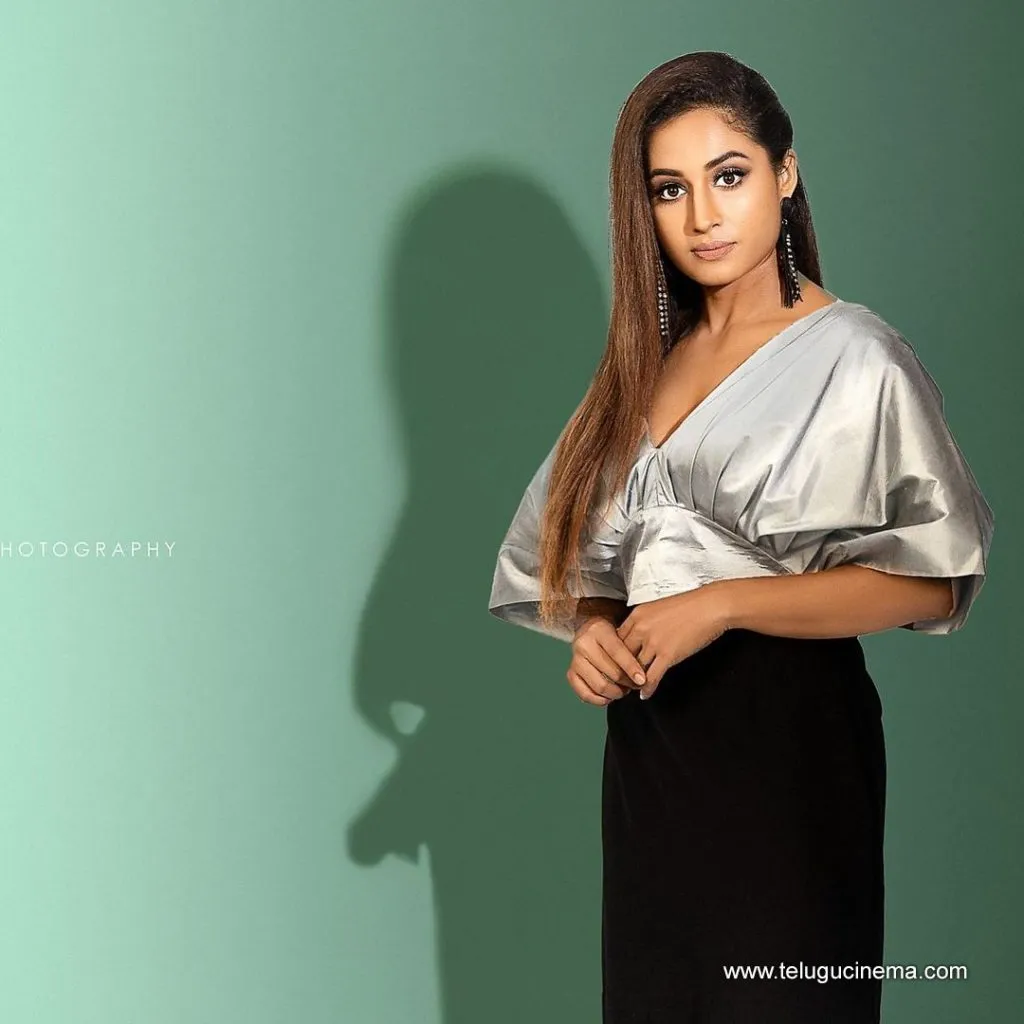 Poojaramchandran Stills 11082100004