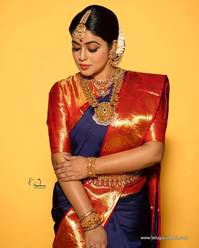 Poorna Stills 11082100005