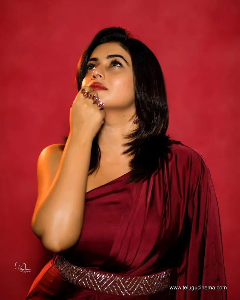 Poorna Stills 19082100006