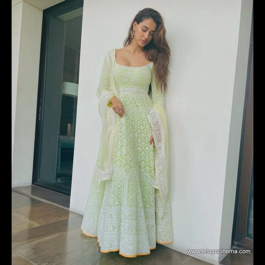 Dishapatani Stills 14092100005