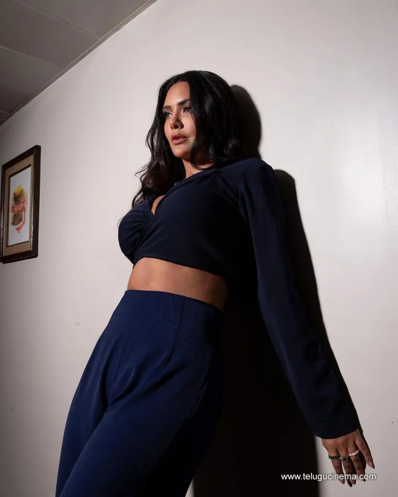 Eshagupta Stills 09092100004