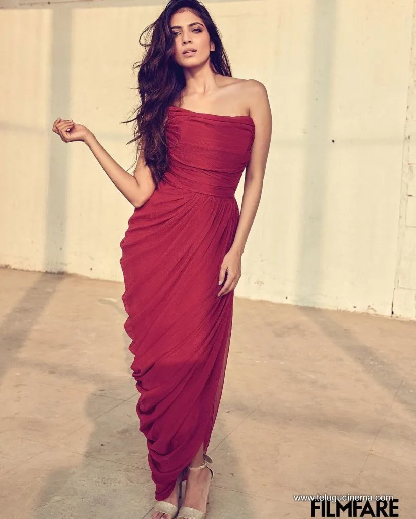 Malavika Stilla 16092100001 1