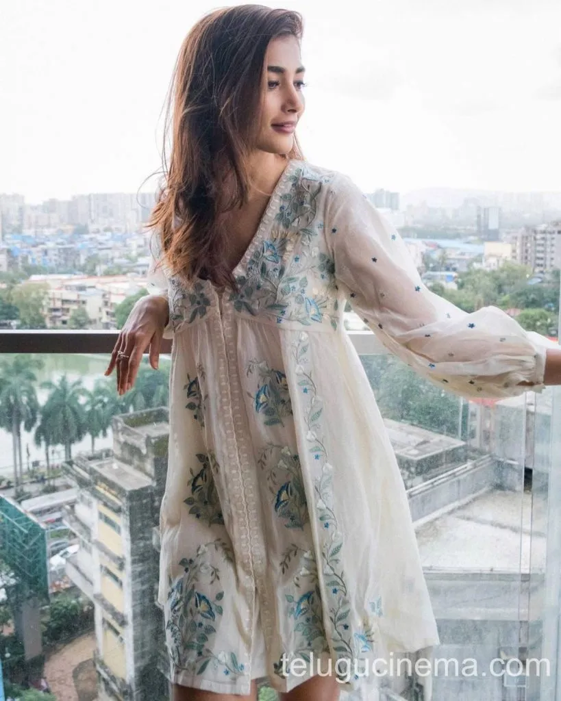 Pooja Hegde Sep021