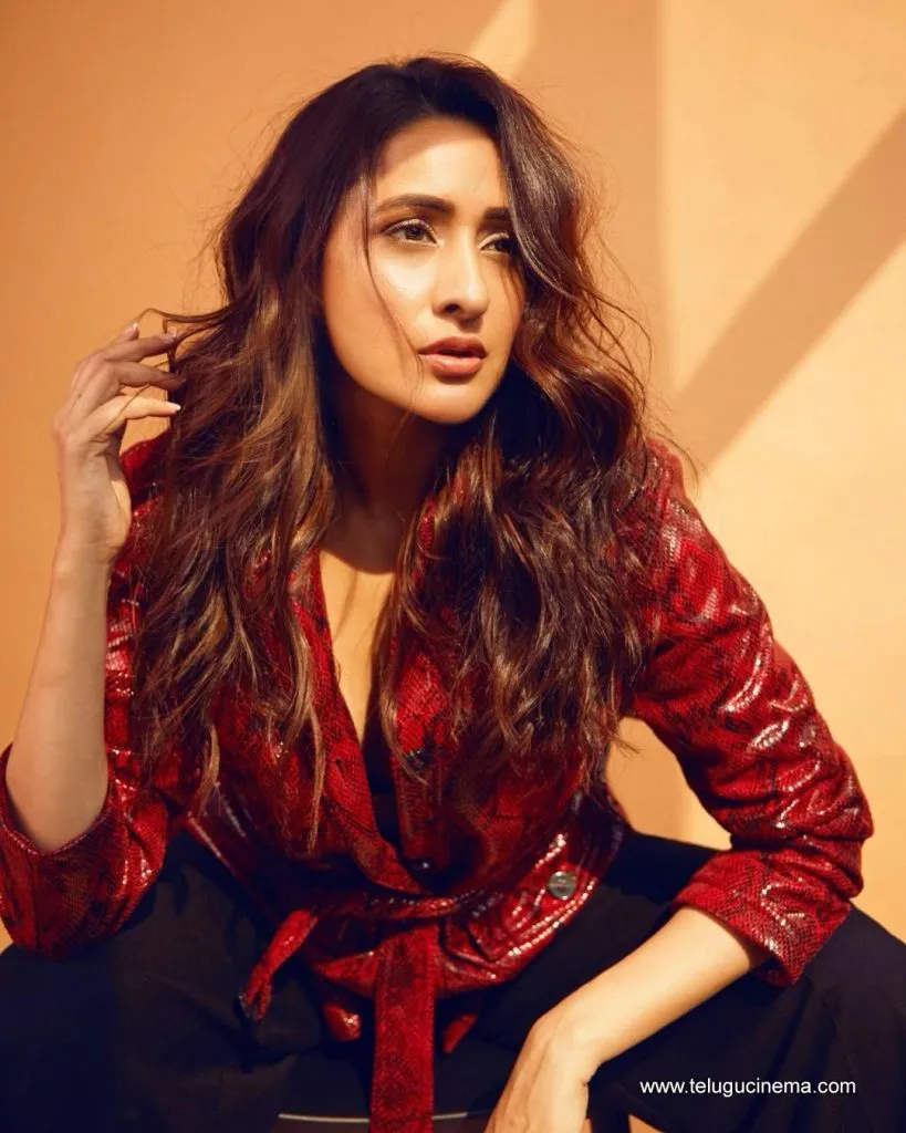 Pragyajaiswal Stilla 27092100001