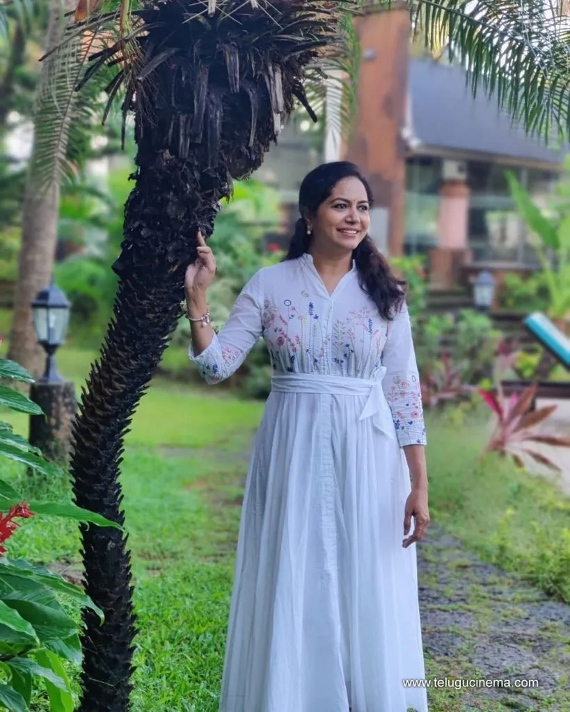 Sunitha Still 30092100003