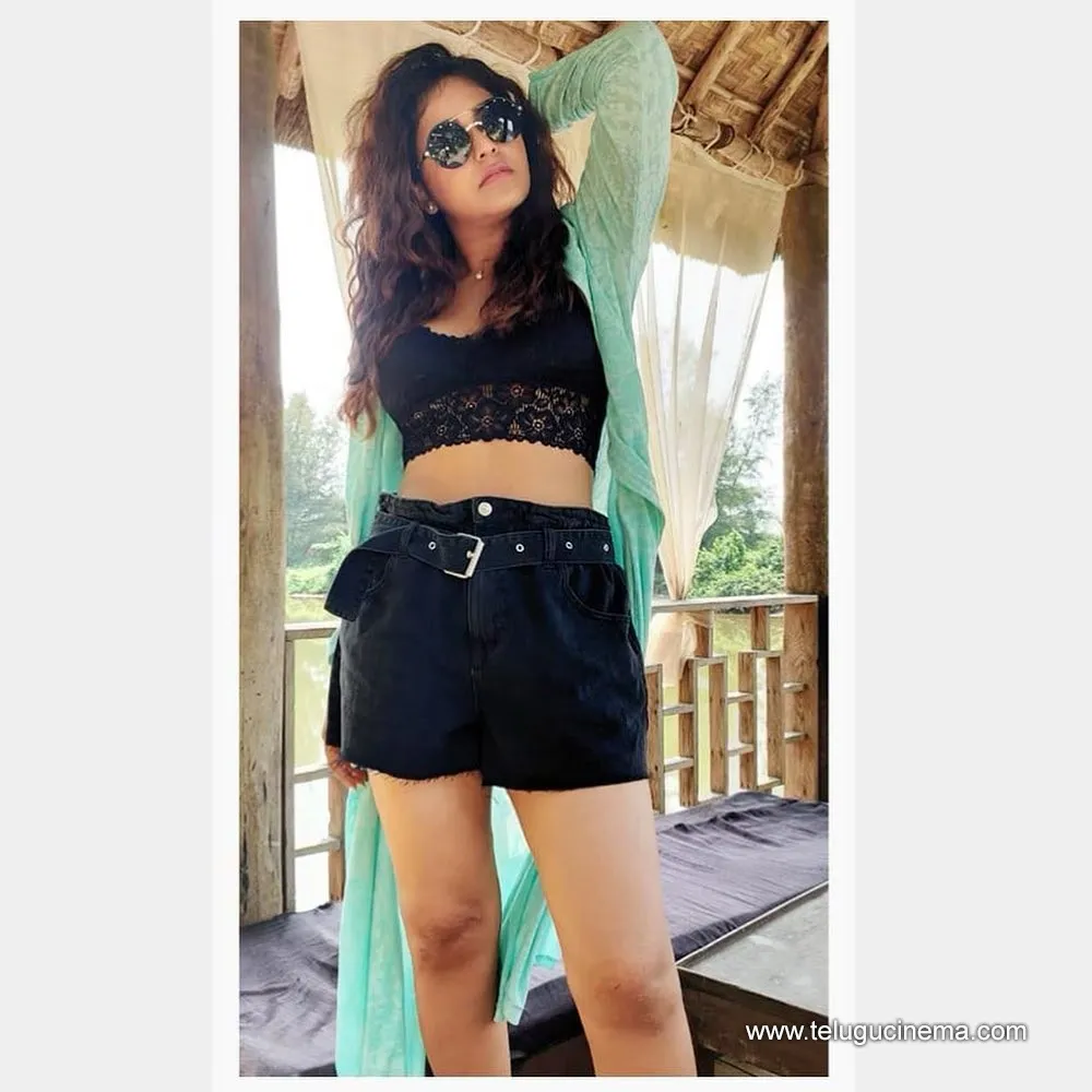 Anjali Stills 30102100001