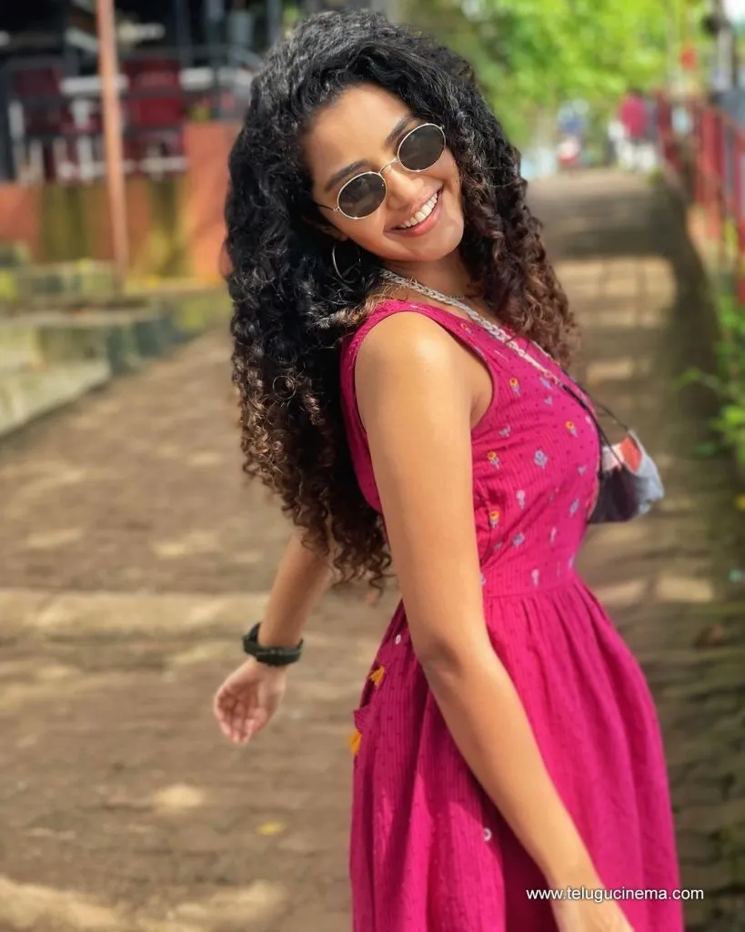 Anupama Stills 25102100001