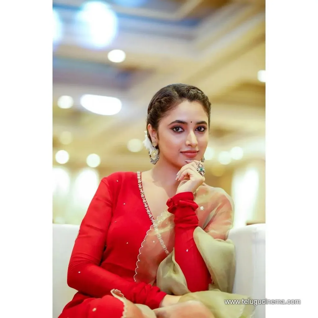 Arunprasath Stills 02102100004