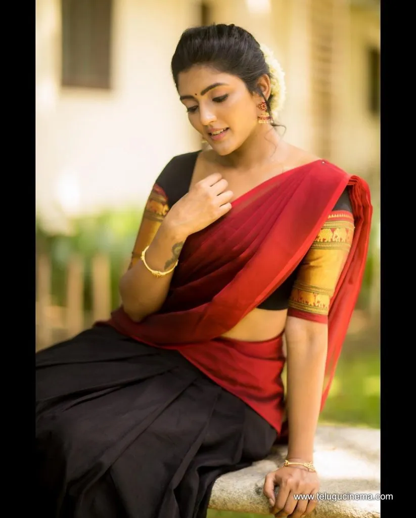 Eesharebba Stills 16102100001