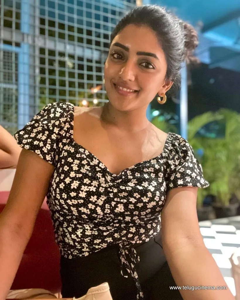 Eesharebbha Stills 27102100003