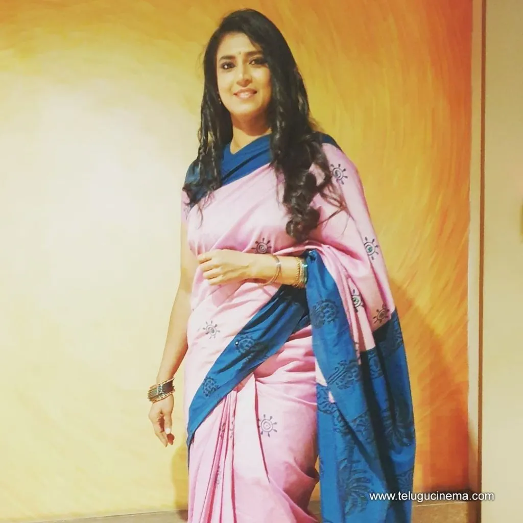 Kasthuri Stills 01102100004