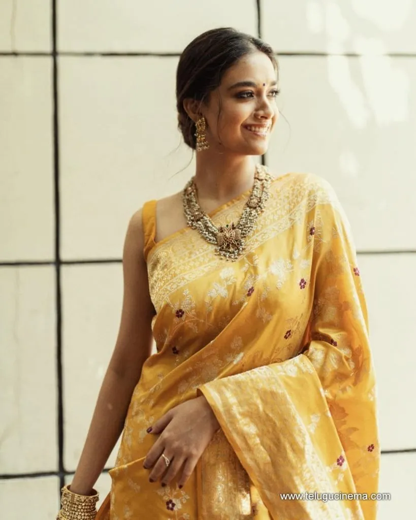 Keerthysuresh Stills 20102100004