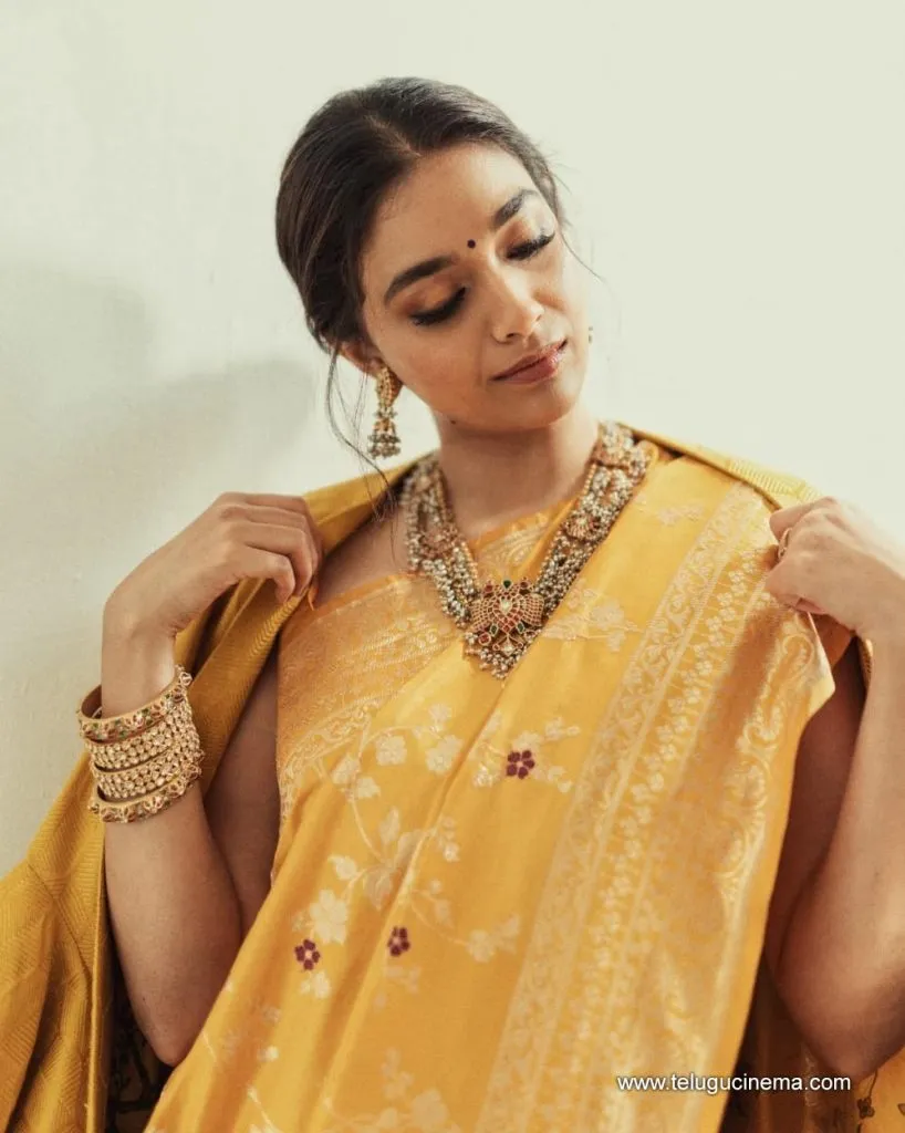 Keerthysuresh Stills 20102100006