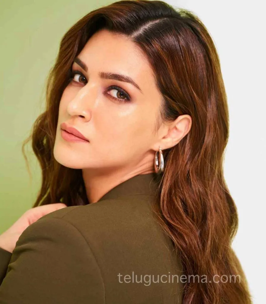 Kriti Sanon Oct15